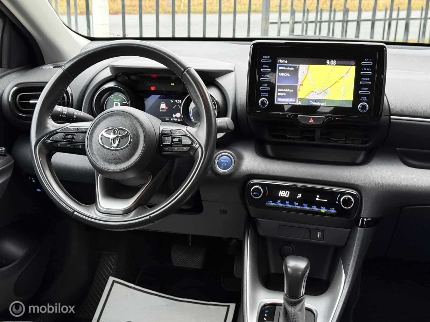 Toyota Yaris 1.5 Hybrid Dynamic | Incl onderhoud & garantie