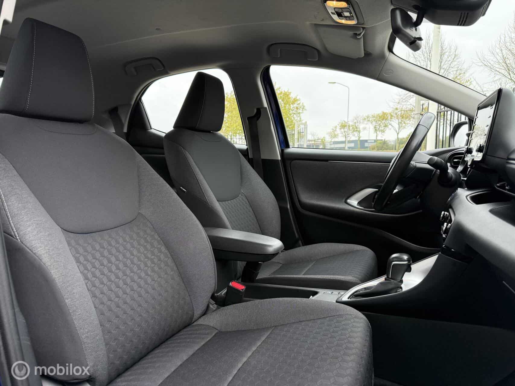 Toyota Yaris 1.5 Hybrid Dynamic | Incl onderhoud & garantie