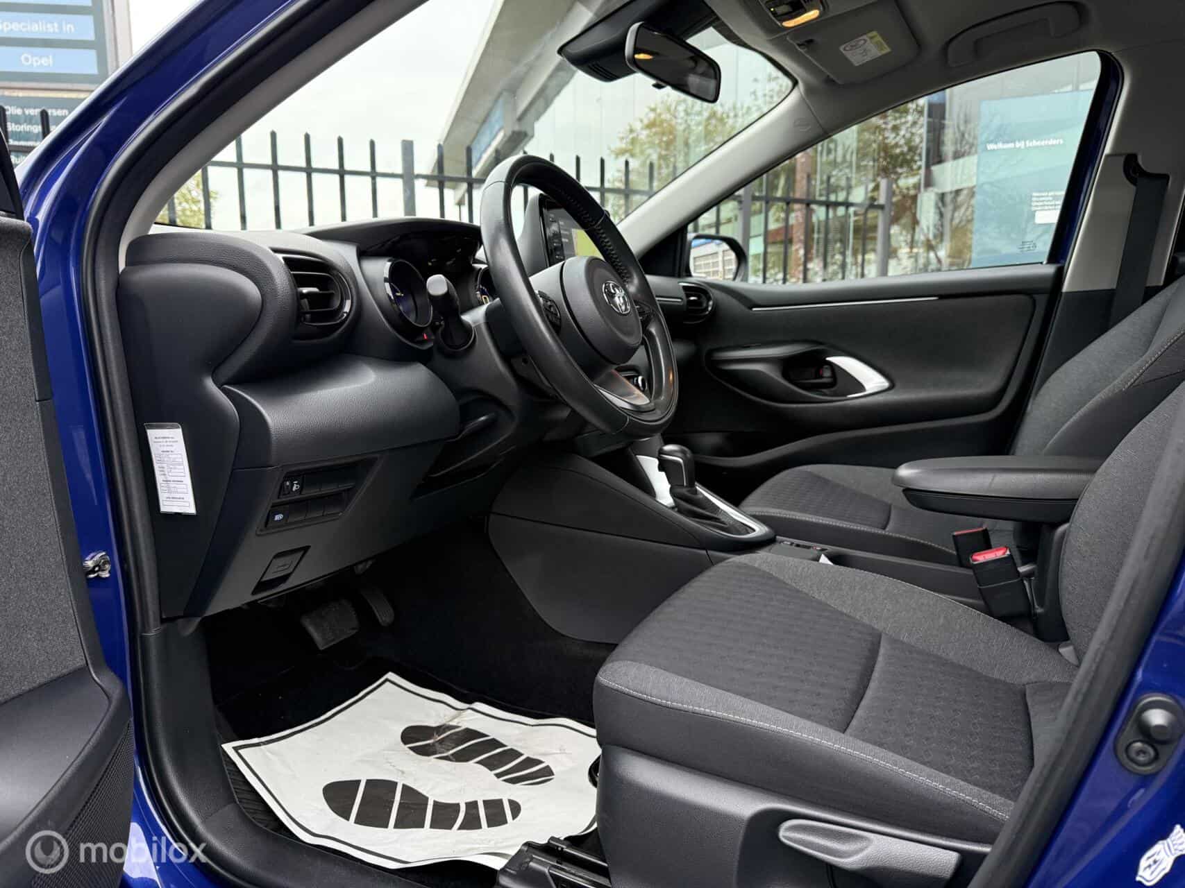 Toyota Yaris 1.5 Hybrid Dynamic | Incl onderhoud & garantie
