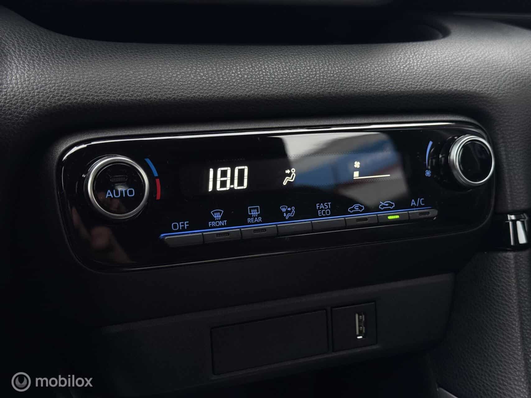 Toyota Yaris 1.5 Hybrid Dynamic | Incl onderhoud & garantie