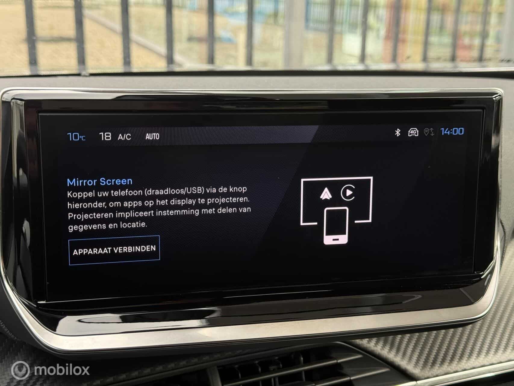 Peugeot 2008 1.2 PureTech Allure | Led | Leer | Groot scherm