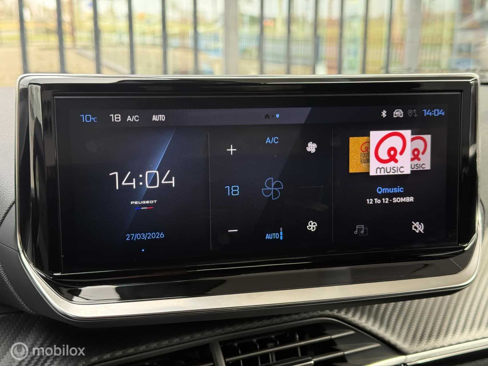 Peugeot 2008 1.2 PureTech Allure | Led | Leer | Groot scherm