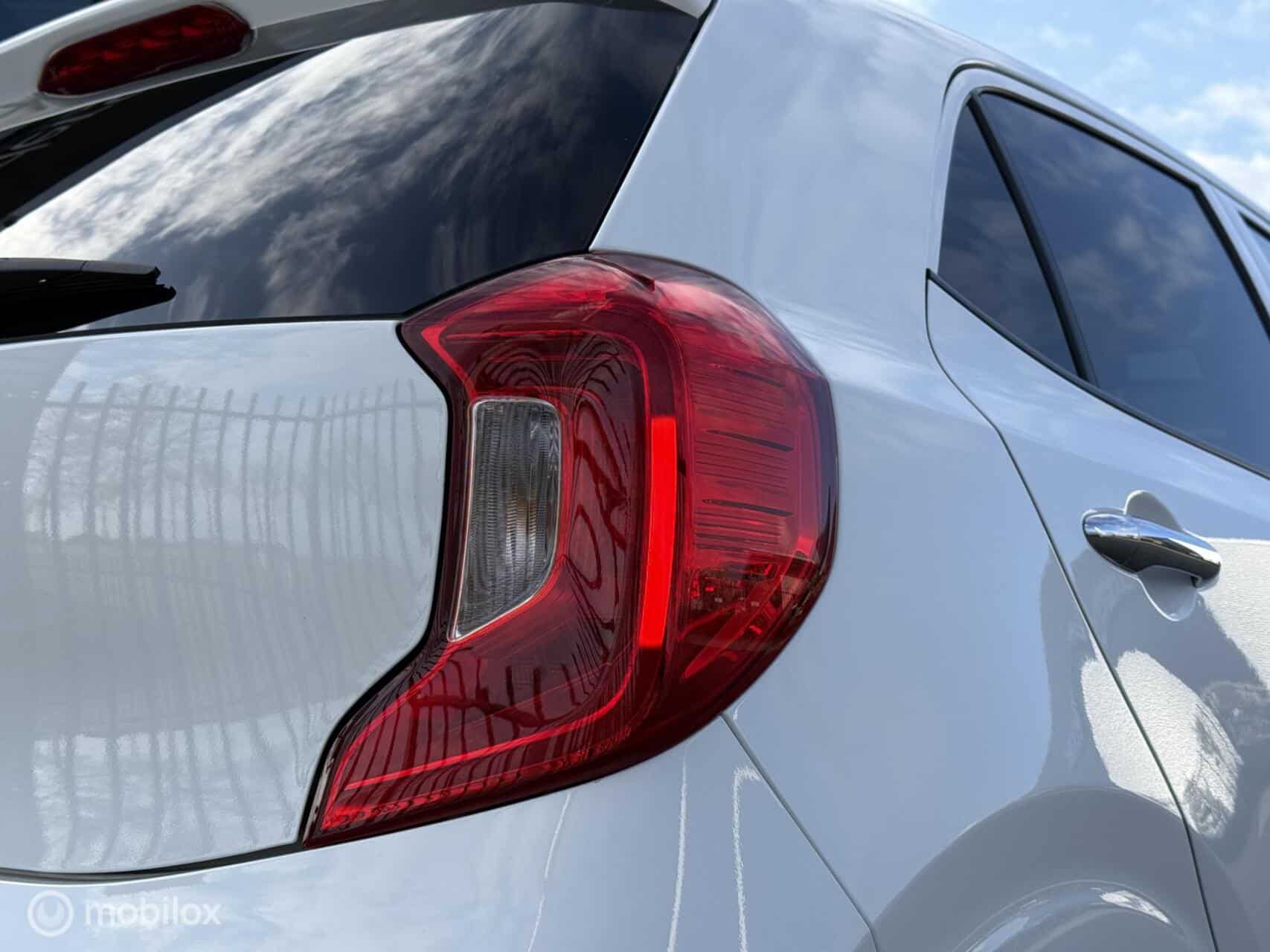 Kia Picanto 1.0 DynamicPlusLine | Stuur- stoel vw | Camera