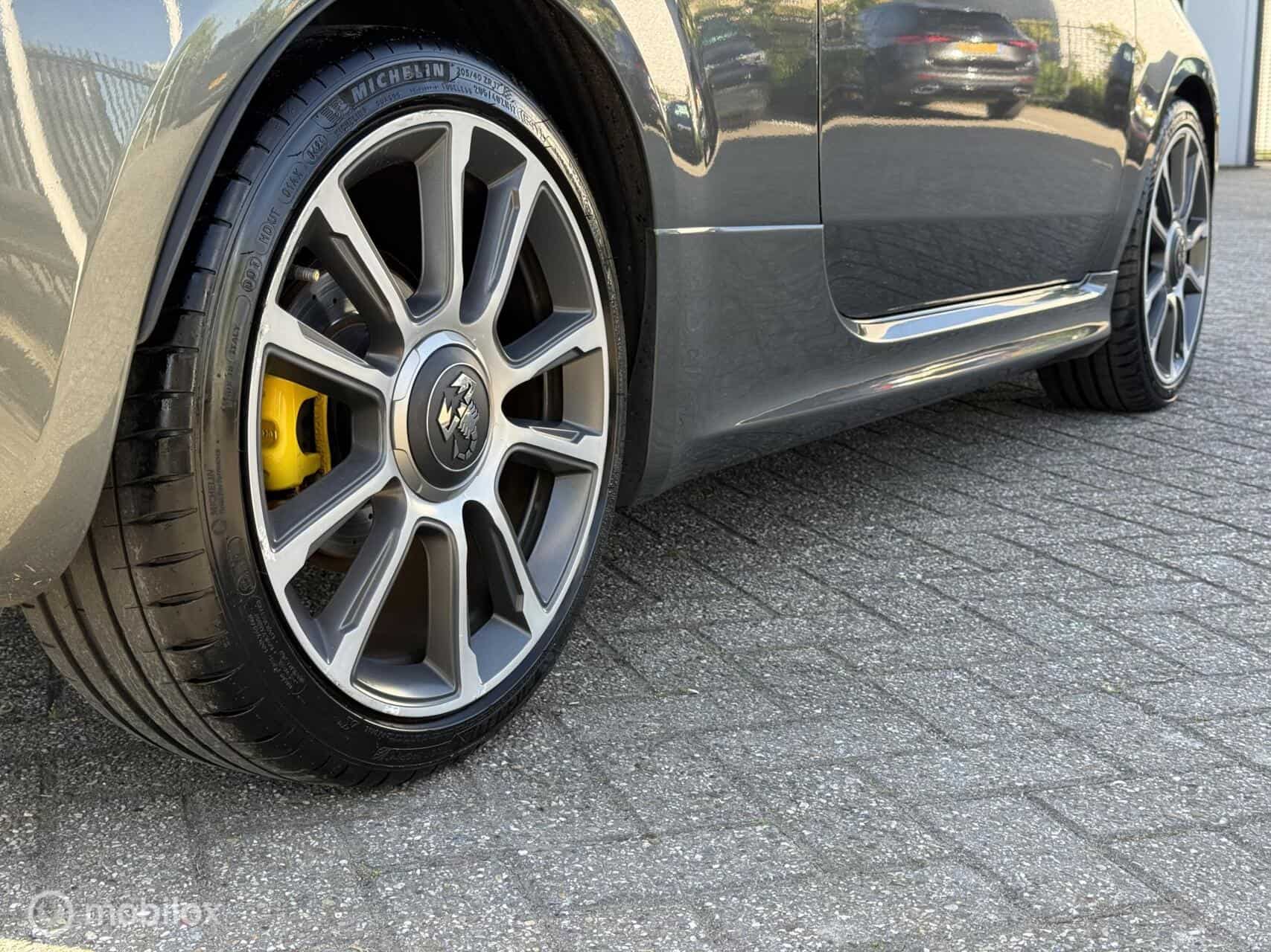 Fiat 500 1.4 T-Jet Abarth Turismo | Automaat | Cabrio | Leer