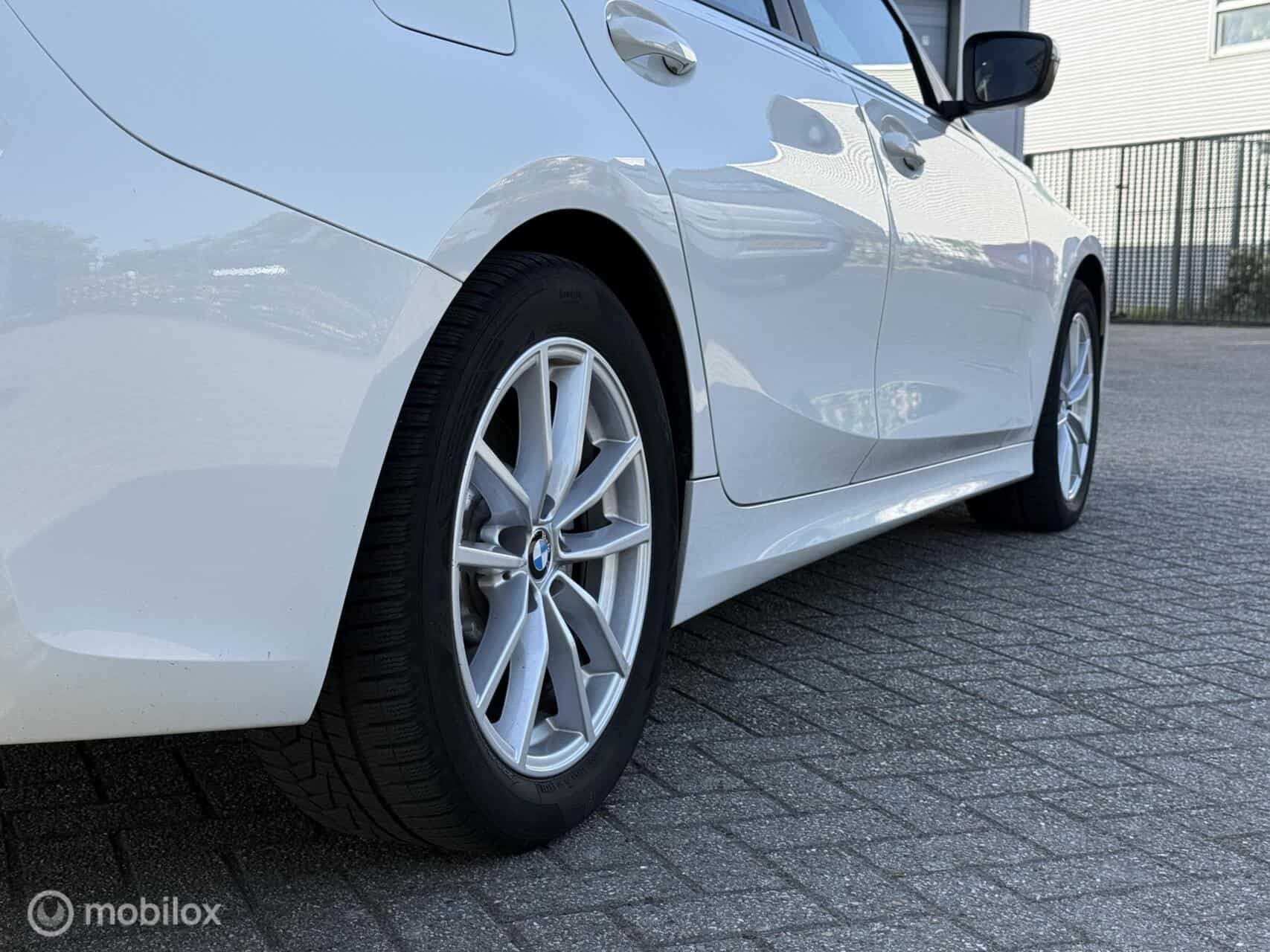 BMW 3-serie Touring 320e 1ste Eig | Leer | Stoelverwarming