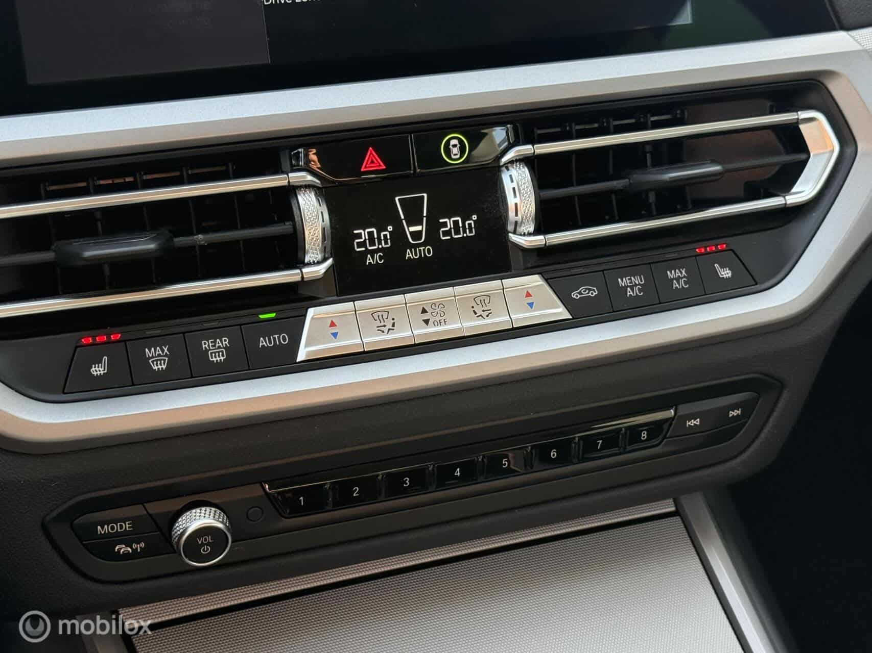 BMW 3-serie Touring 320e 1ste Eig | Leer | Stoelverwarming