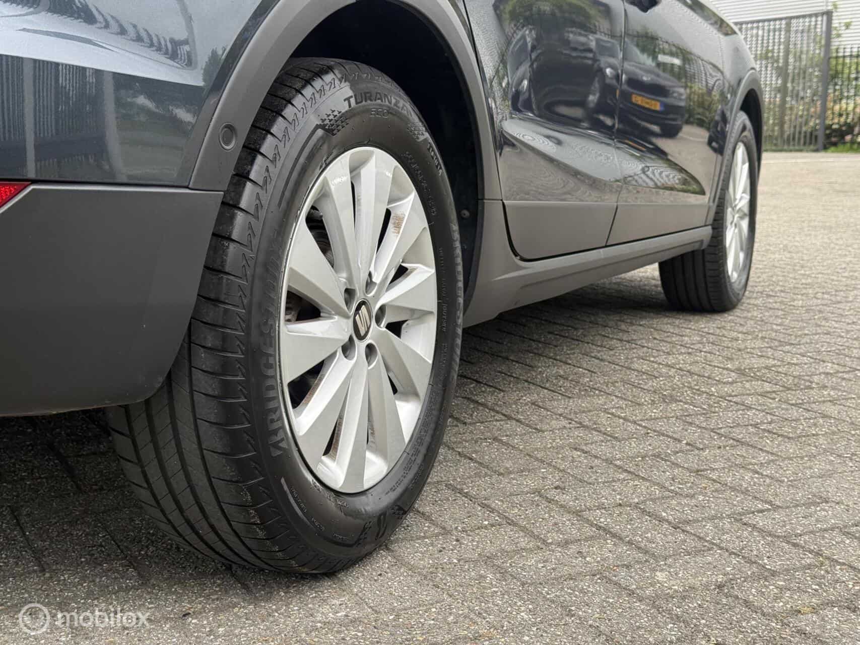 Seat Arona 1.0 TSI Business | Leer | Camera | ACC | Virtual
