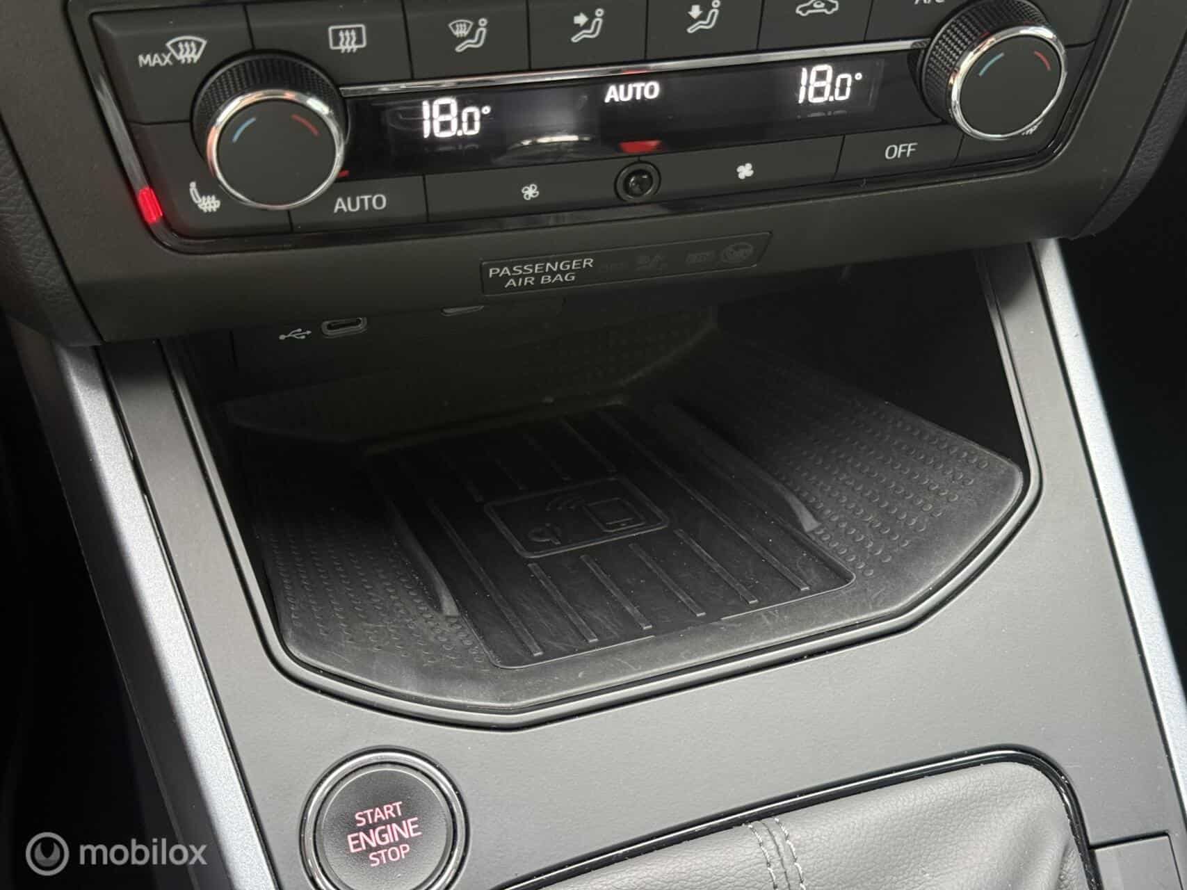 Seat Arona 1.0 TSI Business | Leer | Camera | ACC | Virtual