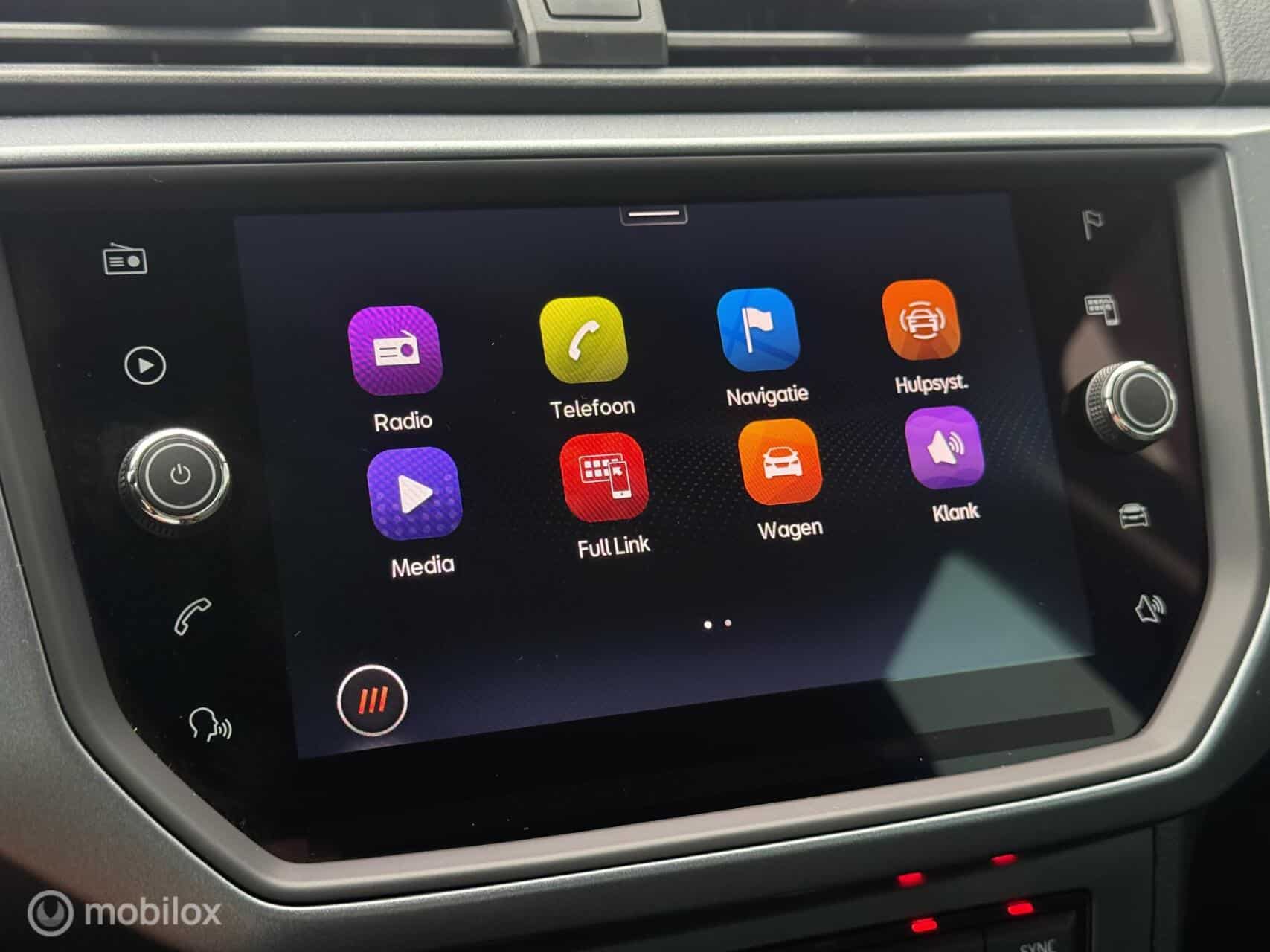 Seat Arona 1.0 TSI Business | Leer | Camera | ACC | Virtual