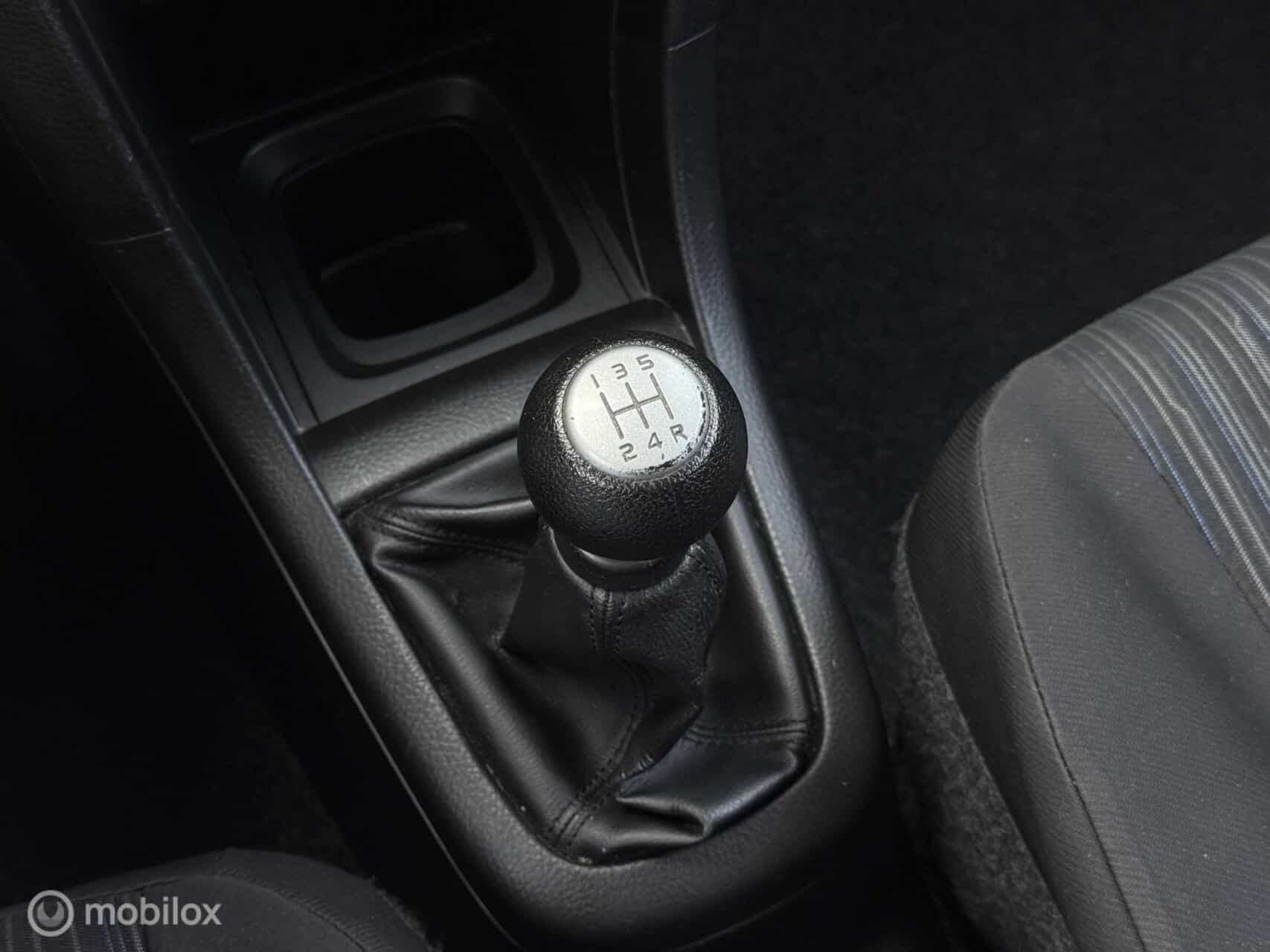 Suzuki Swift 1.2 Dynamic | 5 deurs | Airco | Nieuwe APK