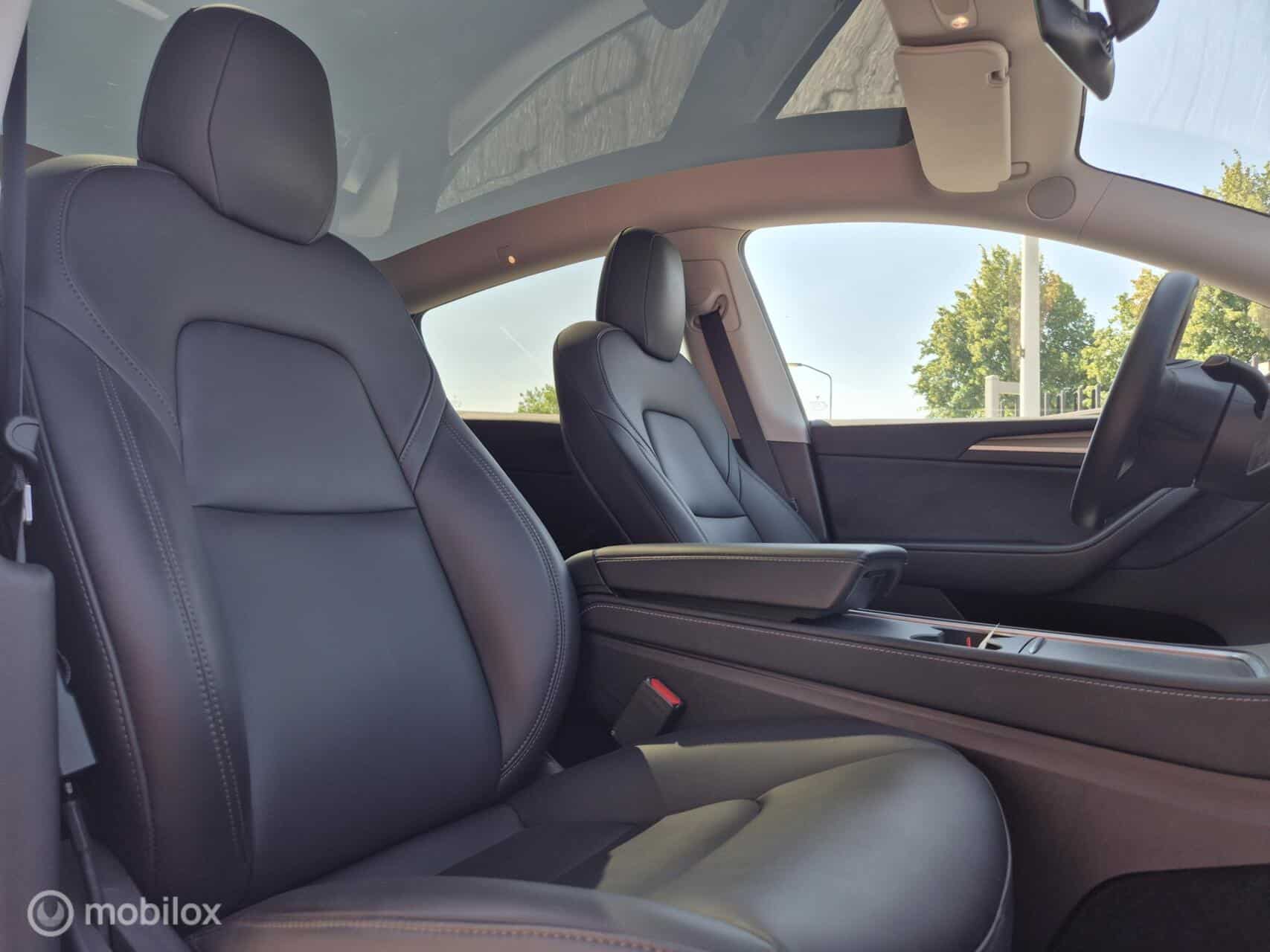 Tesla Model Y Long Range AWD 75 kWh SoH 92%