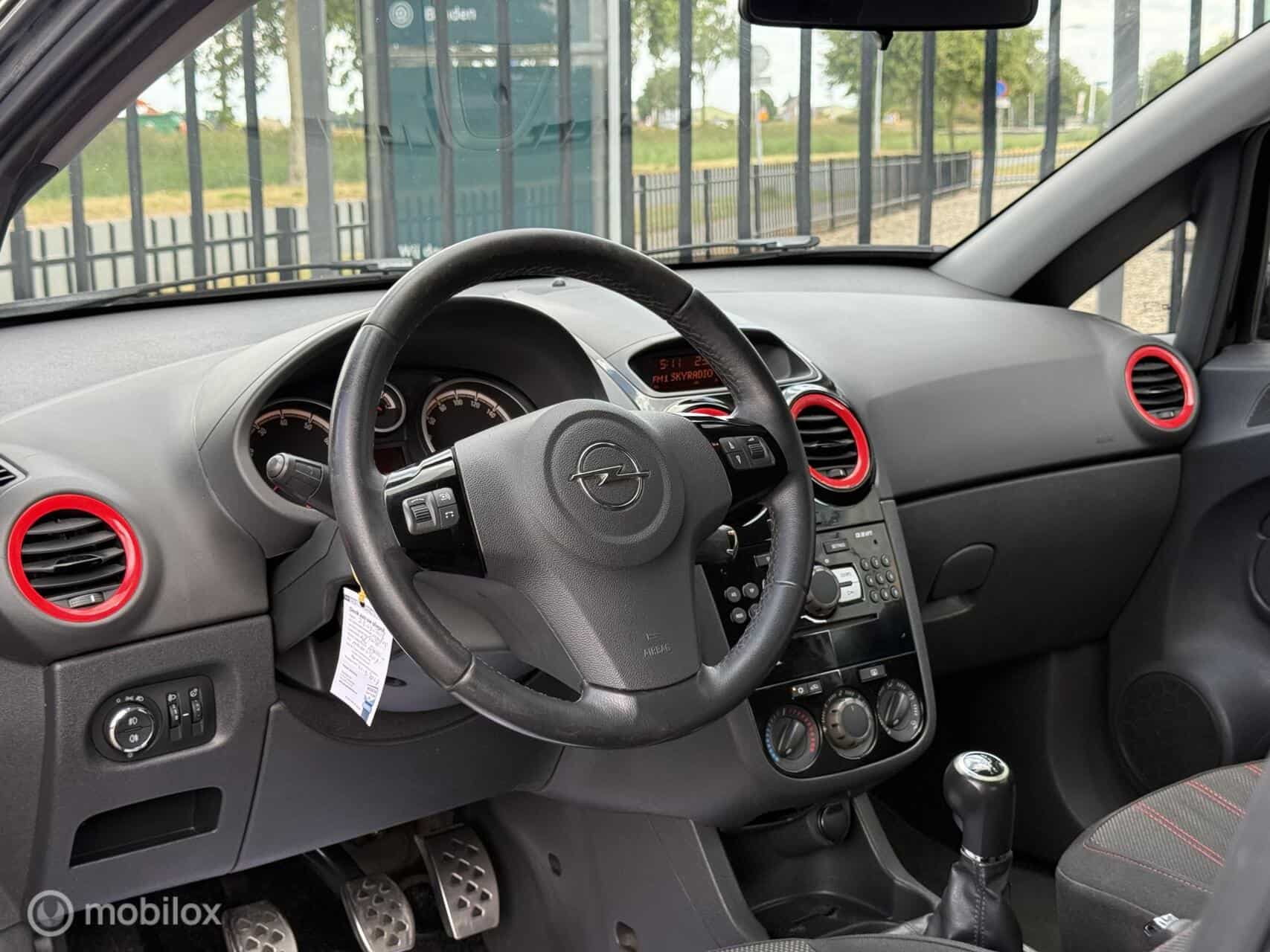 Opel Corsa 1.4-16V Color Edition | Airco | NAP | Cruise