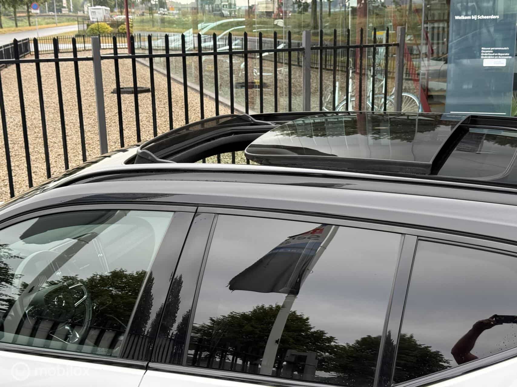 Volvo XC40 1.5 T5 Recharge R-Design|Pano|H/K|Carplay