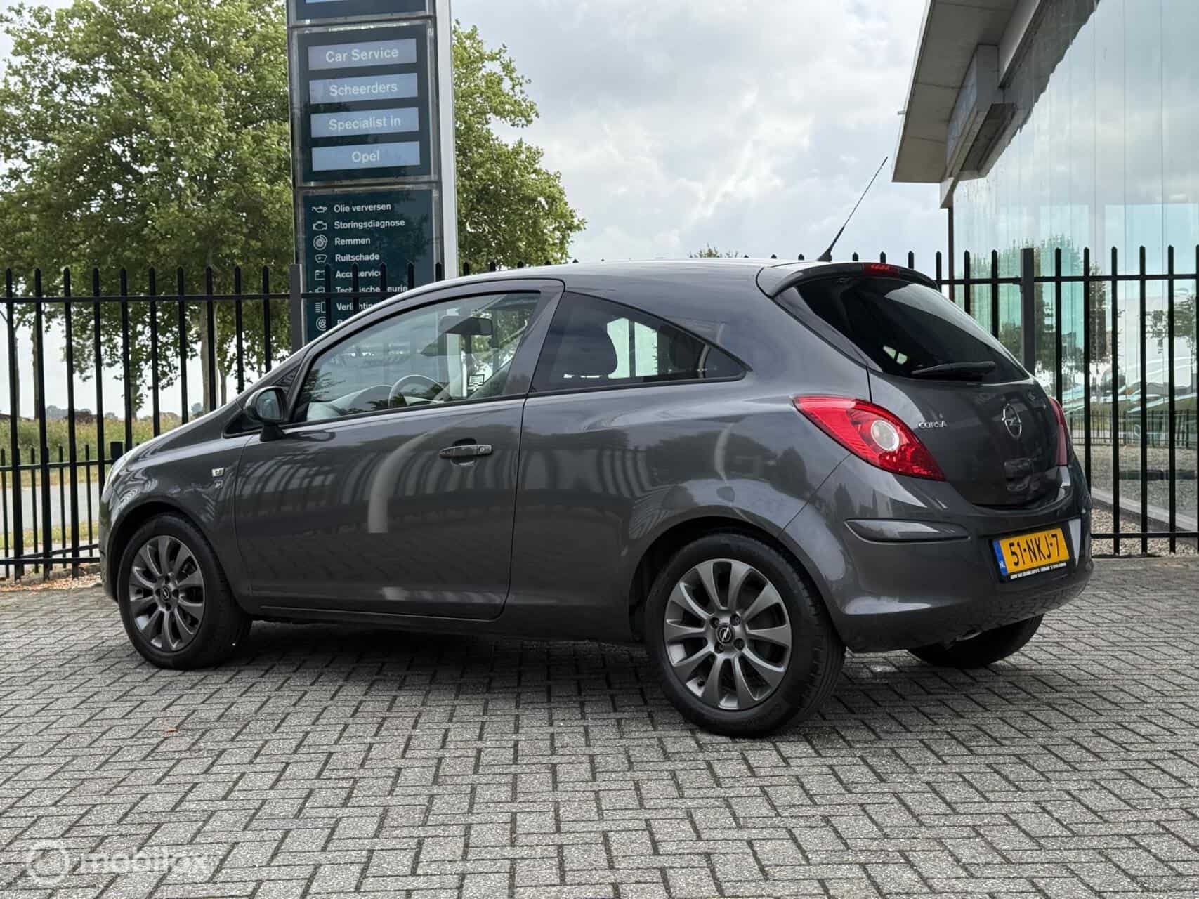 Opel Corsa 1.4-16V | Airco | NAP | Cruise