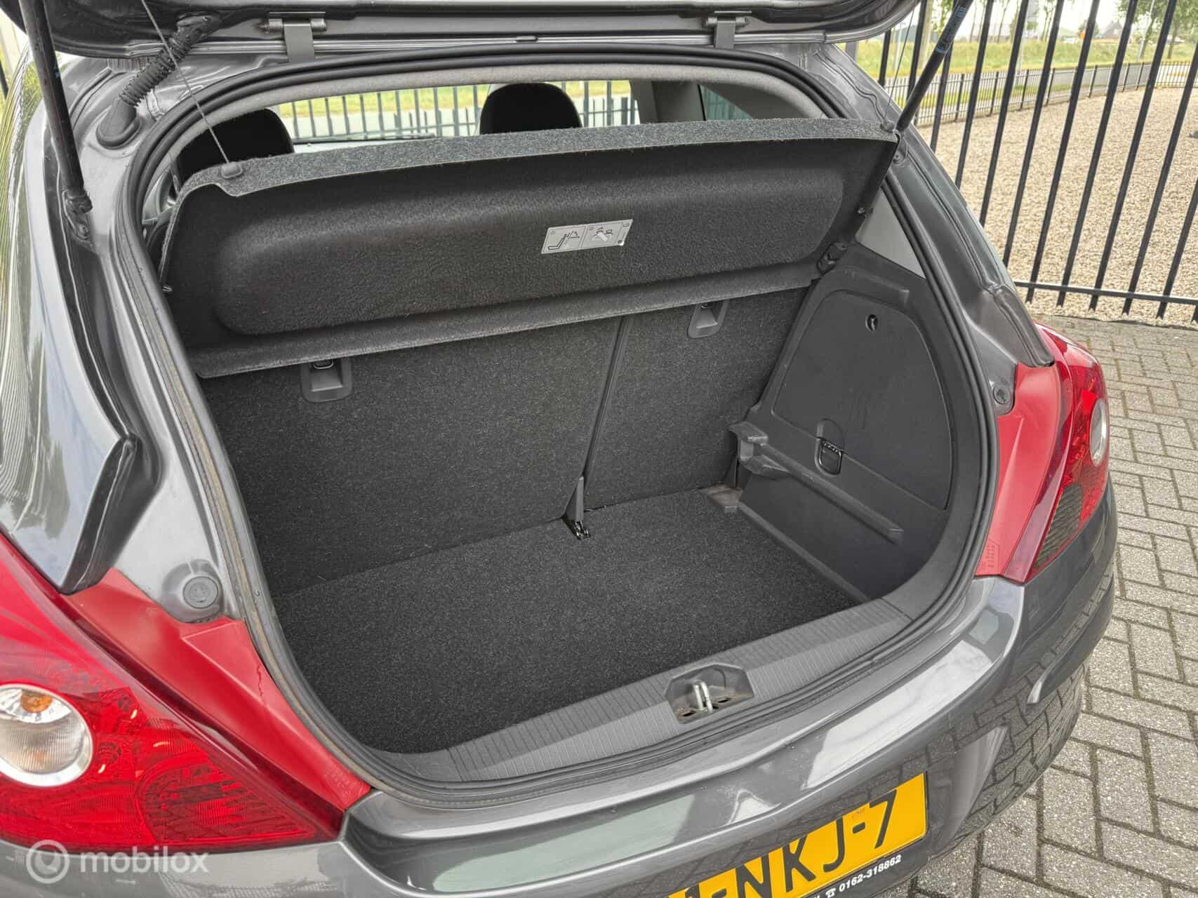 Opel Corsa 1.4-16V | Airco | NAP | Cruise