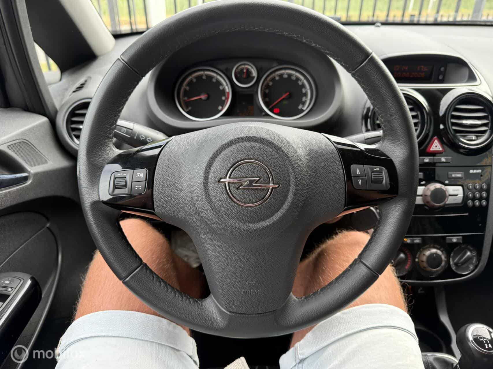 Opel Corsa 1.4-16V | Airco | NAP | Cruise