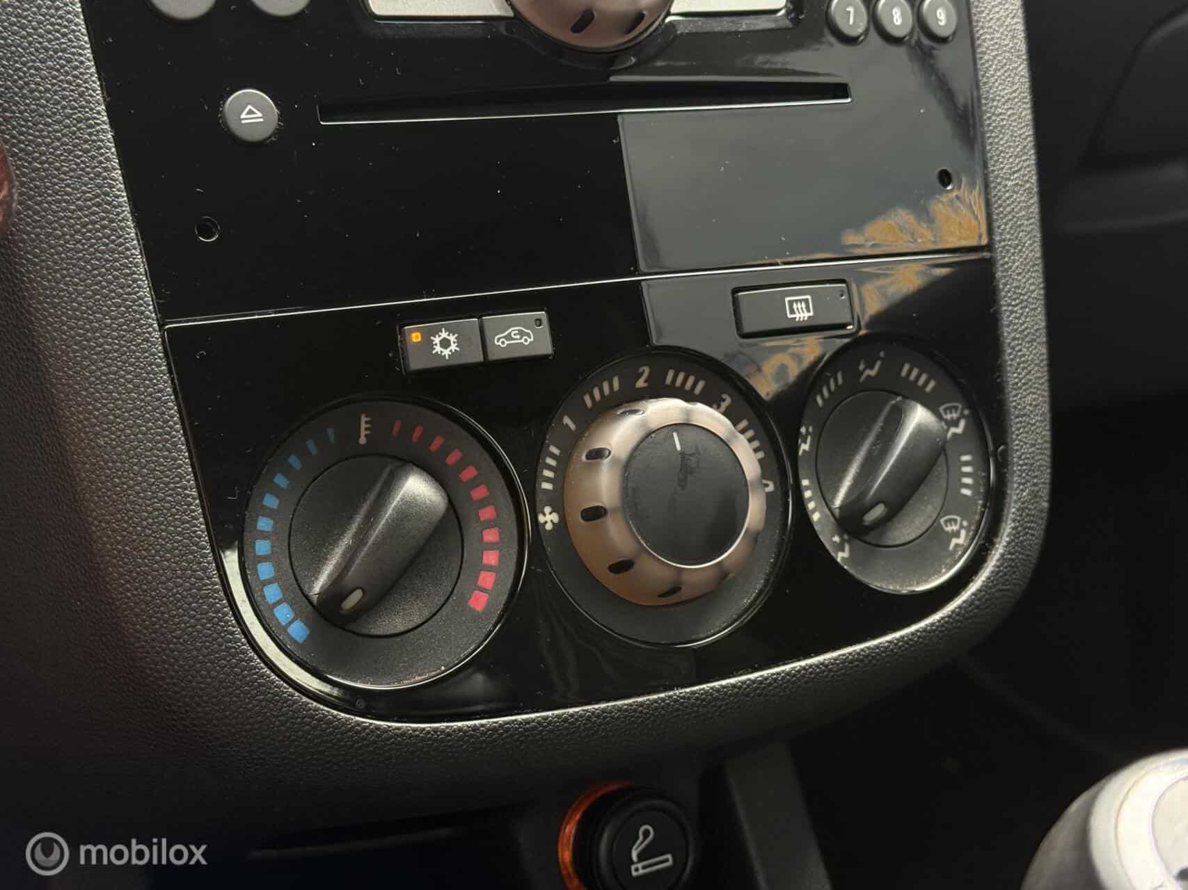 Opel Corsa 1.4-16V | Airco | NAP | Cruise