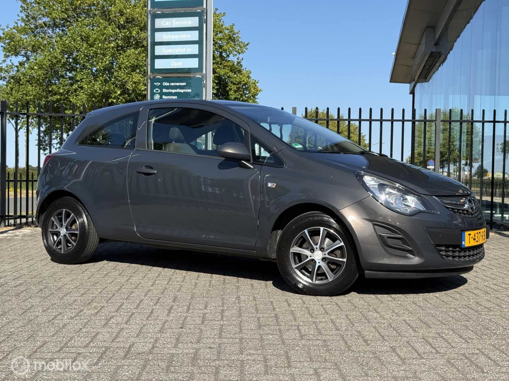 Opel Corsa 1.2-16V BlitZ