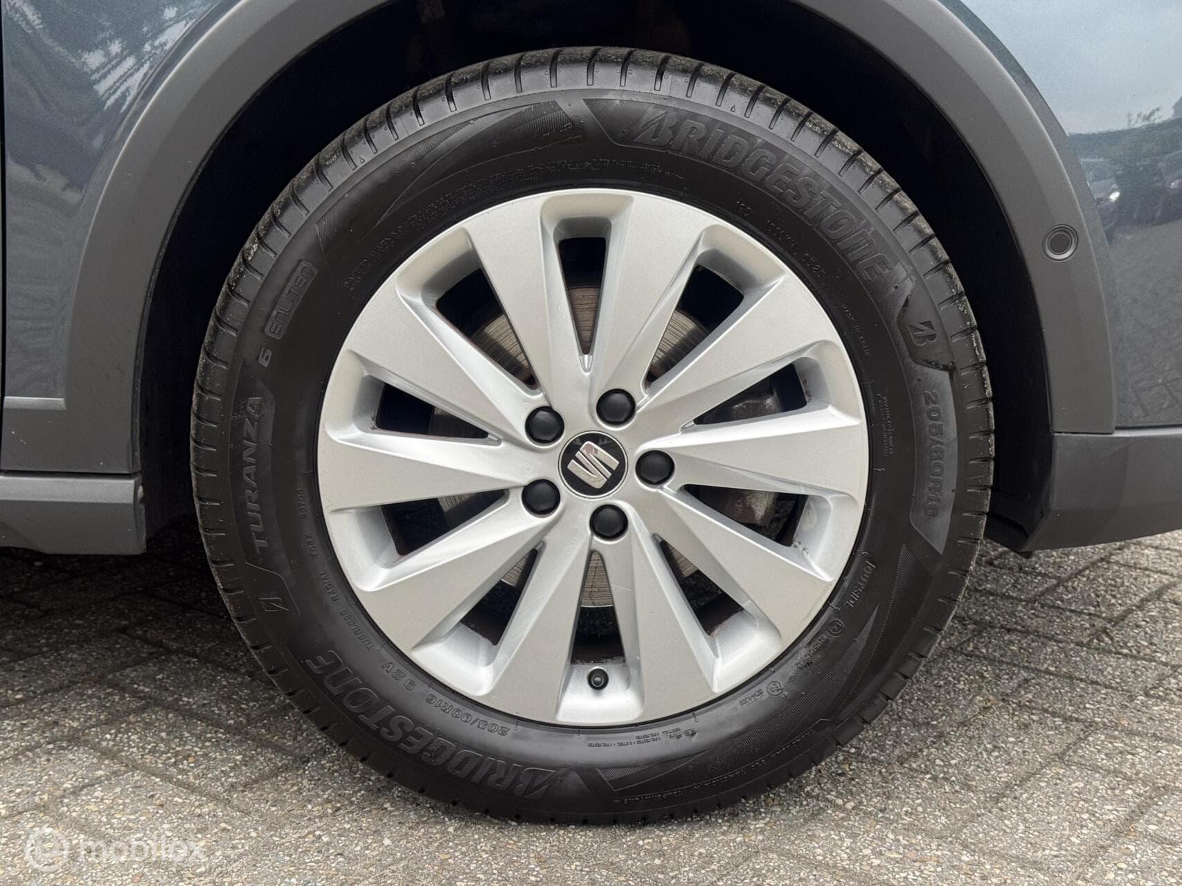 Seat Arona 1.0 TSI Business | Leer | Camera | ACC | Virtual