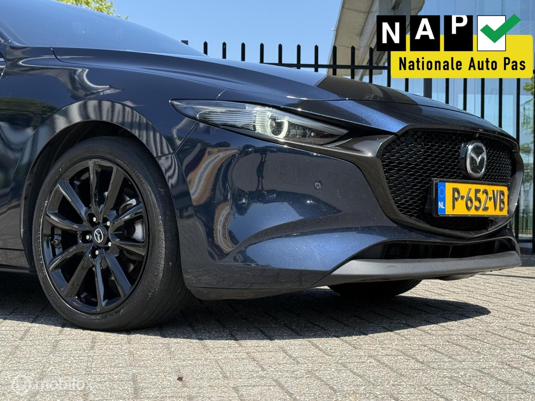 Mazda 3 2.0 e-SkyActiv-X M Hybrid 186 Luxury | full option