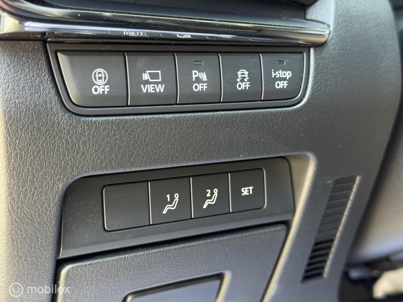 Mazda 3 2.0 e-SkyActiv-X M Hybrid 186 Luxury | full option